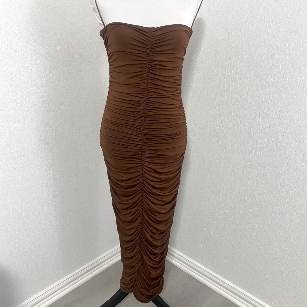Women’s Chocolate Runched Sleeveless Maxi Dress Size Medium NWOT